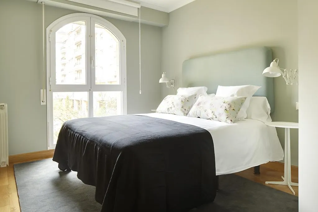 Playa De Ondarreta Apartment By Feelfree Rentals Сан-Себастьян 0*,  Испания
