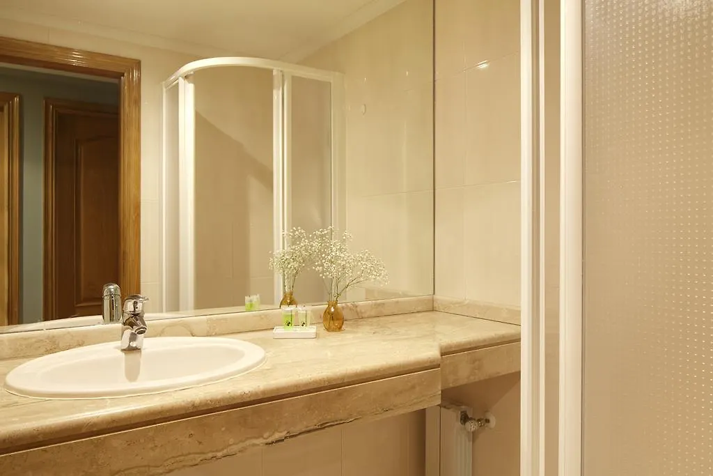 Playa De Ondarreta Apartment By Feelfree Rentals Сан-Себастьян