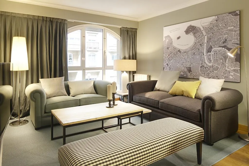 Contatos de Playa De Ondarreta Apartment By Feelfree Rentals